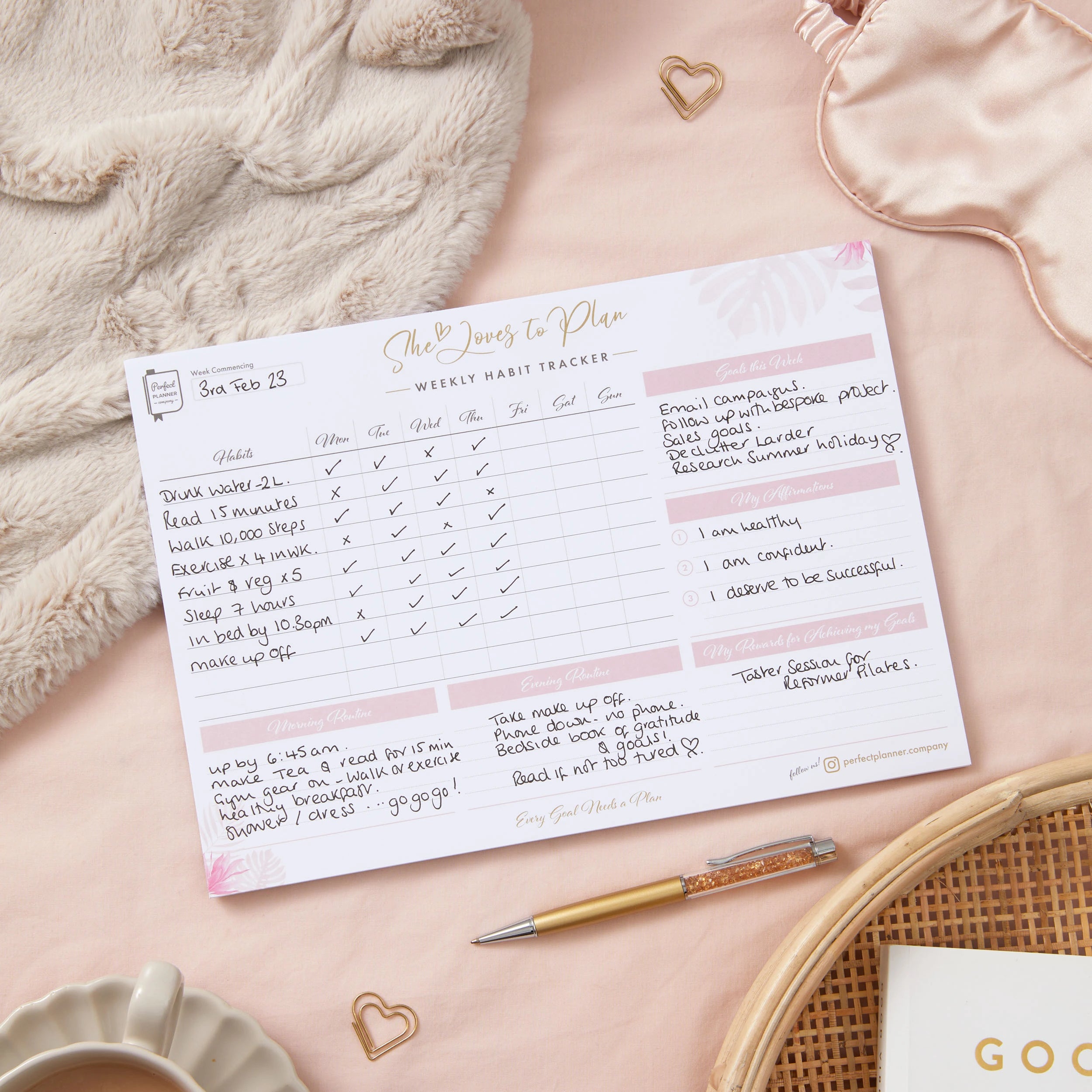 Habit Tracker Desk Pad image 1